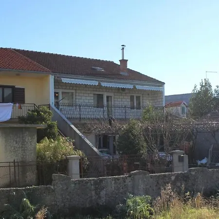 By The Sea Kastel Stafilic, - 8621 Kaštela